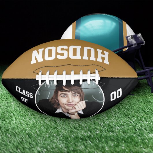 Personalisiert mit Name und Jahr Football