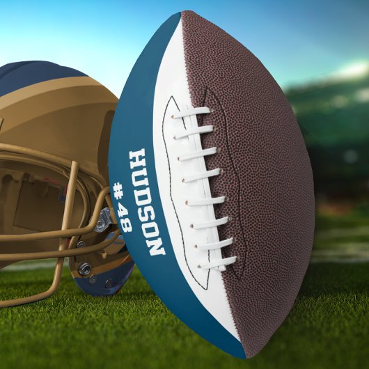 Personalisiert mit Name und Nummer Football