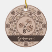 Personalisiert Mocha Rokoko Revival Dot Mandala Keramik Ornament (Vorne)