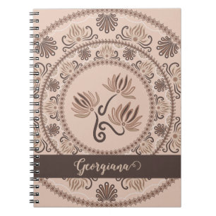 Personalisiert Mocha Rokoko Revival Dot Mandala Notizblock