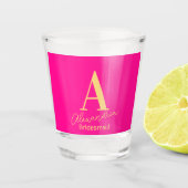 Personalisiert Modern Bridesmaid Monogram Schnapsglas (Vorderseite)