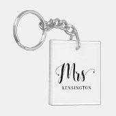 Personalisiert Modern Mrs. Newlywed Typography Fot Schlüsselanhänger (Vorderseite links)