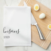 Personalisiert Moderner Familienname Minimalistisc Geschirrtuch (Viertel Falte)