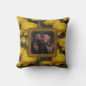 Personalisiert Mr. und Mrs. Foto Throw Pillow Kissen (Vorderseite)