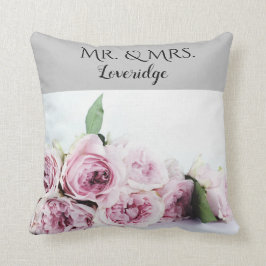 Personalisiert & Mrs. Pink Gray Floral Wedding Kissen