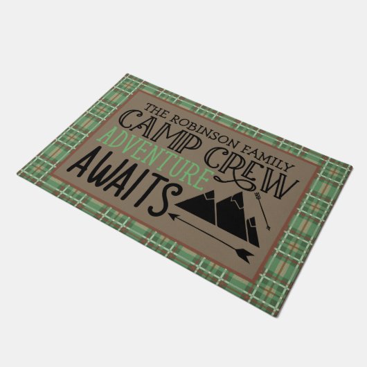 Personalisiert NAME Camping Erlebnis Fußmatte (Schrägansicht)