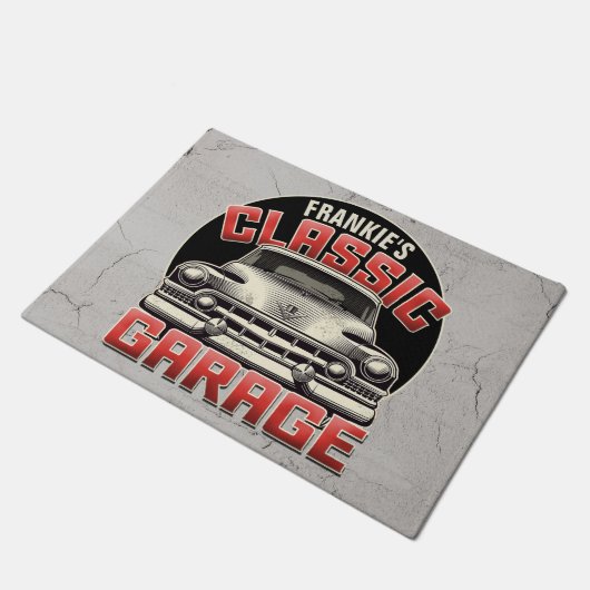 Personalisiert NAME Classic Car Garage Custom Shop Fußmatte (Schrägansicht)