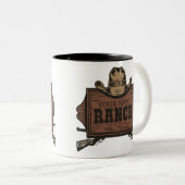 Personalisiert NAME Cowboy Guns Western Ranch Zeic Zweifarbige Tasse (VorderseiteRechts)