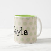 Personalisiert Name Grüner Hexagon Hintergrund Zweifarbige Tasse (VorderseiteRechts)