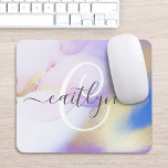 Personalisiert Name Monogram Lila Watercolor Luxe Mousepad<br><div class="desc">Diese abstrakte lila Aquarellfarbe und das goldene Imitat bespritzen den Hintergrund mit Ihren individuellen Details.</div>
