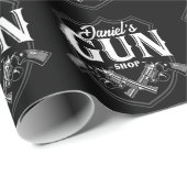 Personalisiert NAME Old Revolvers Gun Shop Feuerwa Geschenkpapier (Rolleneckpunkt)