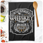 Personalisiert NAME Old West Whiskey Brauerei Bar Geschirrtuch<br><div class="desc">Personalisieren Sie dieses wirklich einzigartige,  einzigartige Alte Western Stil Whiskey Liquor Brauerei Bar Gift. Perfekte Ergänzung zur Mannhöhle (oder Frauenhöhle!),  zum Western ,  zum frisierte Auto der klassischen Autogarage oder zur Küche. Passen Sie Ihren Namen oder Ihren benutzerdefinierten Text an!</div>