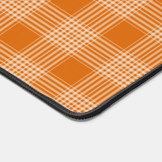 Personalisiert Name Orange Kariert Gingham Pattern Schreibtischunterlage (Ecke)