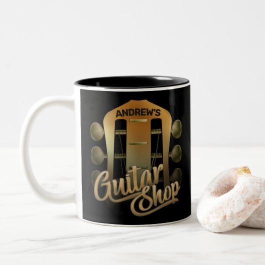 Personalisiert NAME Rock Music Gitarre Shop Musike Zweifarbige Tasse (Mit Donut)