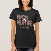 Personalisiert Name Weihnachtsmannmütze NICU Weihn T-Shirt (Vorderseite)