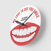 Personalisiert Name Zahnbüro Big Smile Zähne Runde Wanduhr (Winkel)