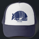 Personalisiert Navy Blue Armadillo Truckerkappe<br><div class="desc">Erstellen Sie mit diesem Hut ein personalisiertes Geschenk oder Ihre eigene Baseballkappe des Souvenirs,  in dem ein Gürteltier in Marineblau und Ihr eigener Text unten dargestellt wird. Perfekt für Fans von Gürtellos und anderen wilden Tieren.</div>
