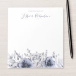 Personalisiert Notizblock<br><div class="desc">Elegantes, modernes Notizblock mit dustig blauen, blauen Blume in Aquarellfarben wie Rose, Anemonen und Blattwerk mit handgeschriebener Kalligraphie.</div>