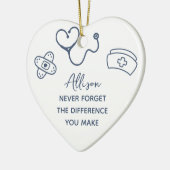 Personalisiert Nurse Blue Doodles Keramik Ornament (Links)