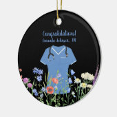Personalisiert Nurse RN LPN NP Blue Scrubs Keramik Ornament (Links)