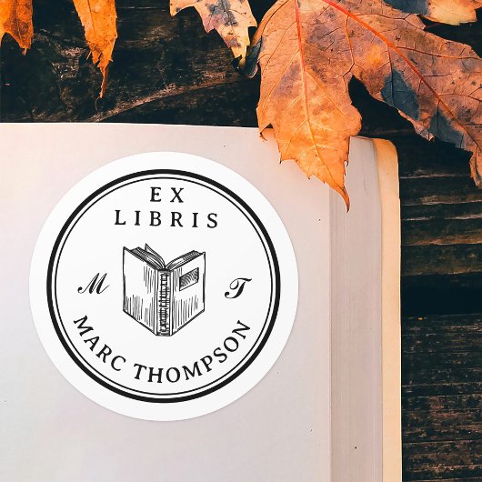 Personalisiert Open Book Classic Monogram Library Runder Aufkleber