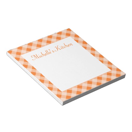 Personalisiert Orange Gingham Notepad Notizblock (angewinkelt)