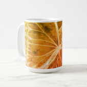 Personalisiert orange Vintager Look Butterfly Kaffeetasse (Vorderseite Links)
