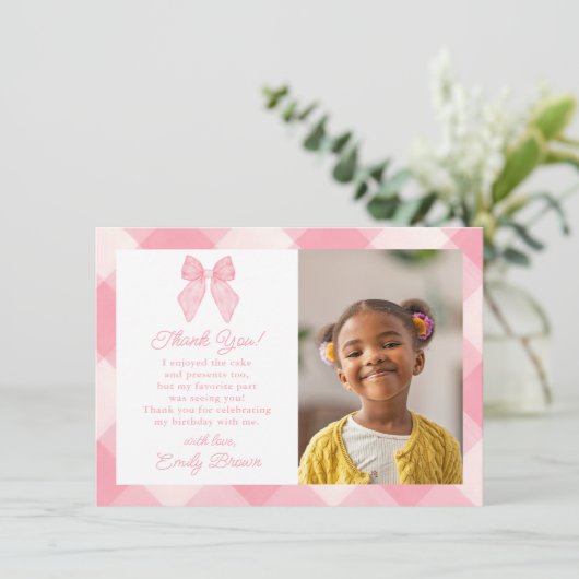 Personalisiert Pink Bow Coquette Ästhetisches Foto Dankeskarte (Stehend Vorderseite)