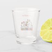 Personalisiert Retro Floral Bridesmaid Schnapsglas (Rückseite)