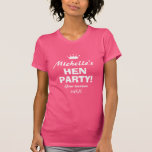 Personalisiert rosa beim Party Nacht zu Shirts<br><div class="desc">Personalisiert rosa hen Party Nacht in Shirts für Braut zu sein und Brautmädchen. T-Shirts mit Namen, Ort und Datum inklusive kleiner Prinzessin-Krone. Fun Typografie Vorlage für Junggeselinnen-Abschied / Mädchen Nacht out / Girls Wochenende / Brautparty / Hochzeitsgag Party. Machen Sie sich ein für die Crew und Begleitung der Brautmannschaft. Anpassbare...</div>