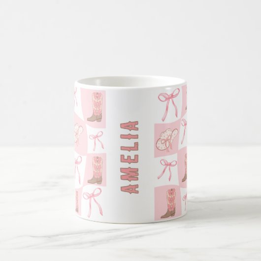 Personalisiert rosa Cowgirl Boot & Bow Schachbrett Kaffeetasse (Mittel)