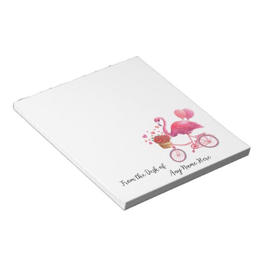 Personalisiert rosa Flamingo mit Herz Notizblock (angewinkelt)