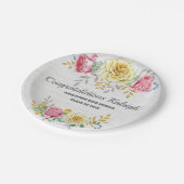 Personalisiert rosa gelbe Blüte auf grauem Burlap Pappteller (Schrägansicht)