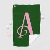 Personalisiert-rosa Monogramm-Initial auf dunkelgr Golfhandtuch (Insitu)