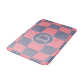 Personalisiert rosa Wavy-Checkboard Badematte (Schrägansicht)