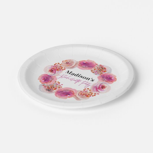 Personalisiert rosafarbener Junggeselinnen-Abschie Pappteller (Schrägansicht)