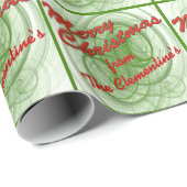 Personalisiert Rot und Grün frohe Weihnachten Geschenkpapier (Rolleneckpunkt)