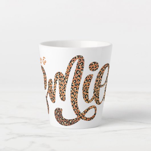 Personalisiert Safari Weckte auf & Smile Leopard P Milchtasse (Vorderseite)