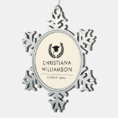 Personalisiert School and Uni-Abschluss Elegante Schneeflocken Zinn-Ornament (Rechts)