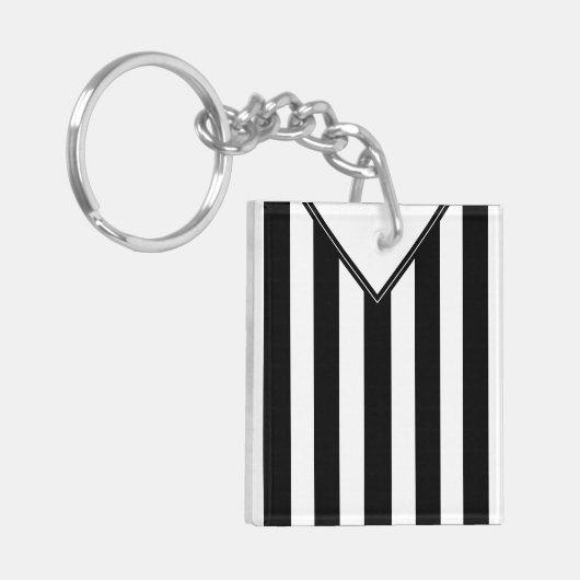 Personalisiert Schwarz-Weiß-Streifen Soccer Jersey Schlüsselanhänger (Vorderseite links)