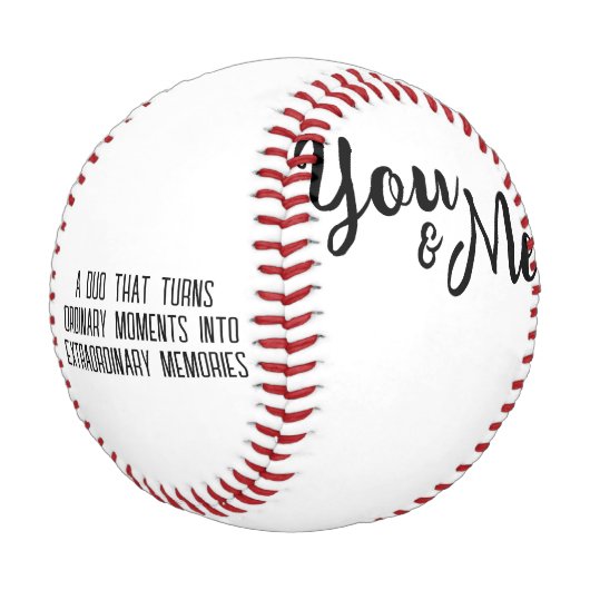 Personalisiert Sie und ich Baseball (Schrägansicht)