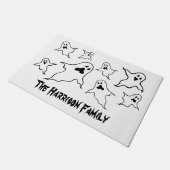 Personalisiert Spooky Halloween Ghosts Doormat Fußmatte (Schrägansicht)