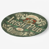 Personalisiert St Patricks Day Irish Pub Funny Pappteller (Schrägansicht)