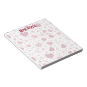 Personalisiert Valentiner Herzthema Rot Notizblock (angewinkelt)