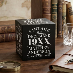 Personalisiert Vintage gealtert auf Perfektion Würfel
