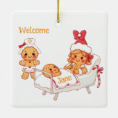 Personalisiert Welcome New Gingerbrot Baby Keramikornament (Rückseite)