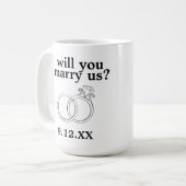 Personalisiert wirst du uns heiraten? Tasse (Vorderseite Links)