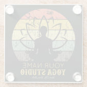 Personalisiert Yoga Studio Fitness Instructor Guru Glasuntersetzer (Rückseite)
