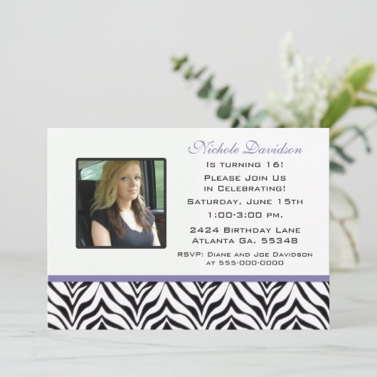 Personalisiert: Zebra Sweet 16 Party Einladung (Stehend Vorderseite)