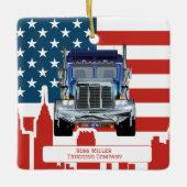 Personalisierte amerikanische Flagge Skyline Truck Keramikornament (Vorderseite)